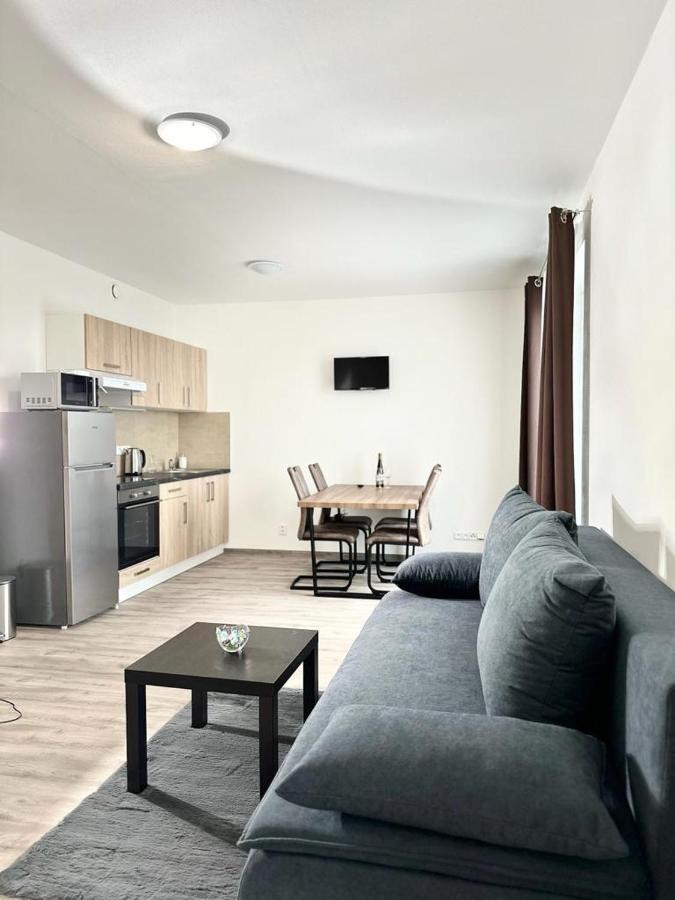 Sky Apartments 509 Pilsen Exterior photo